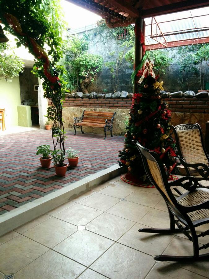 Hotel Casa De Angeles Managua Exterior foto
