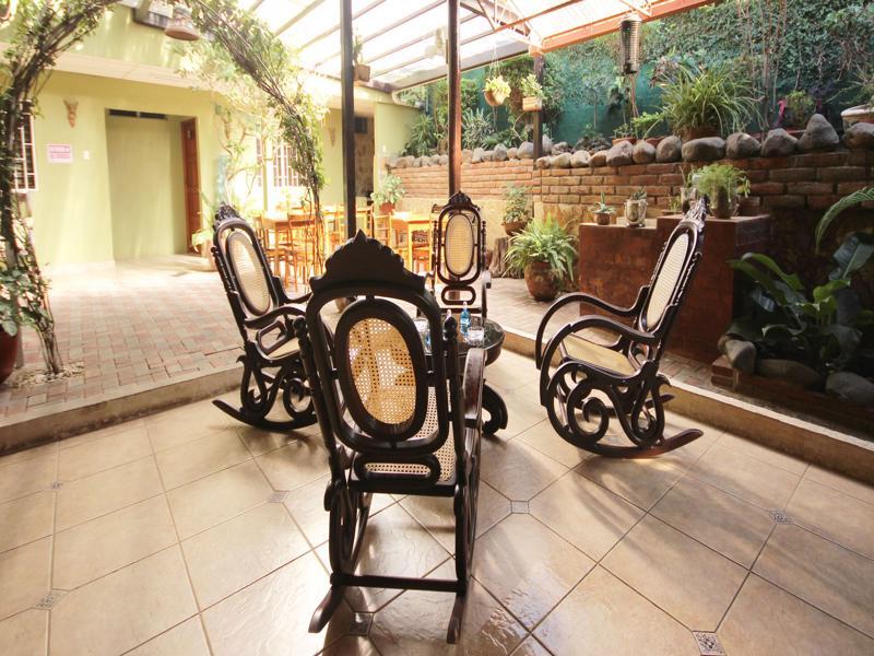 Hotel Casa De Angeles Managua Exterior foto